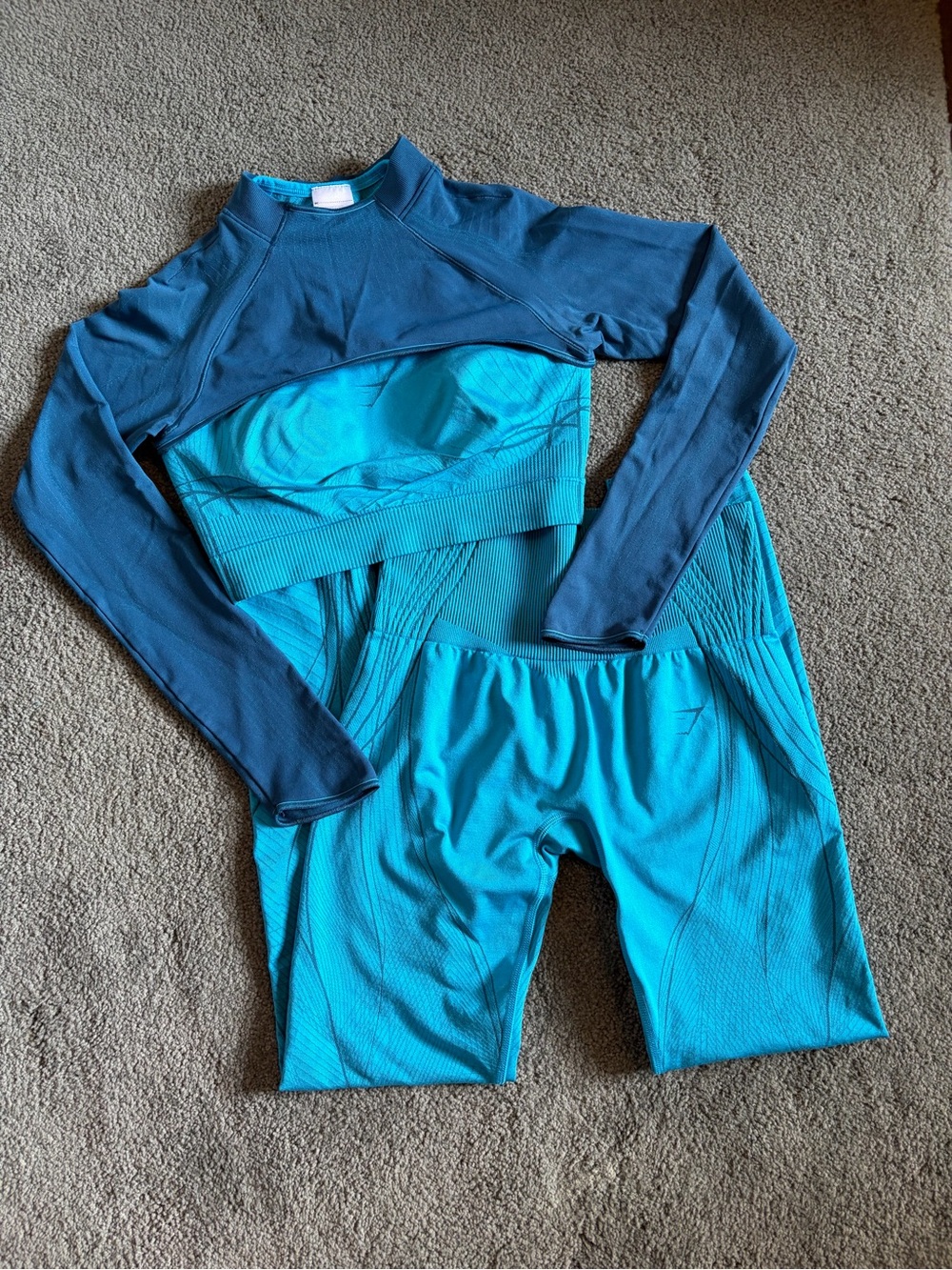 Gymshark Shark blue apex seamless 3 pieces set